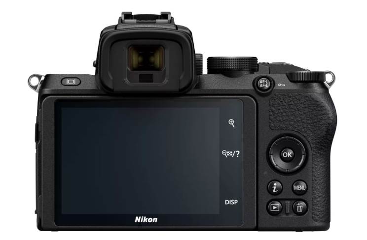 הוכרזה: Nikon Z50 - מצלמה נטולת מראה במימדים צנועים